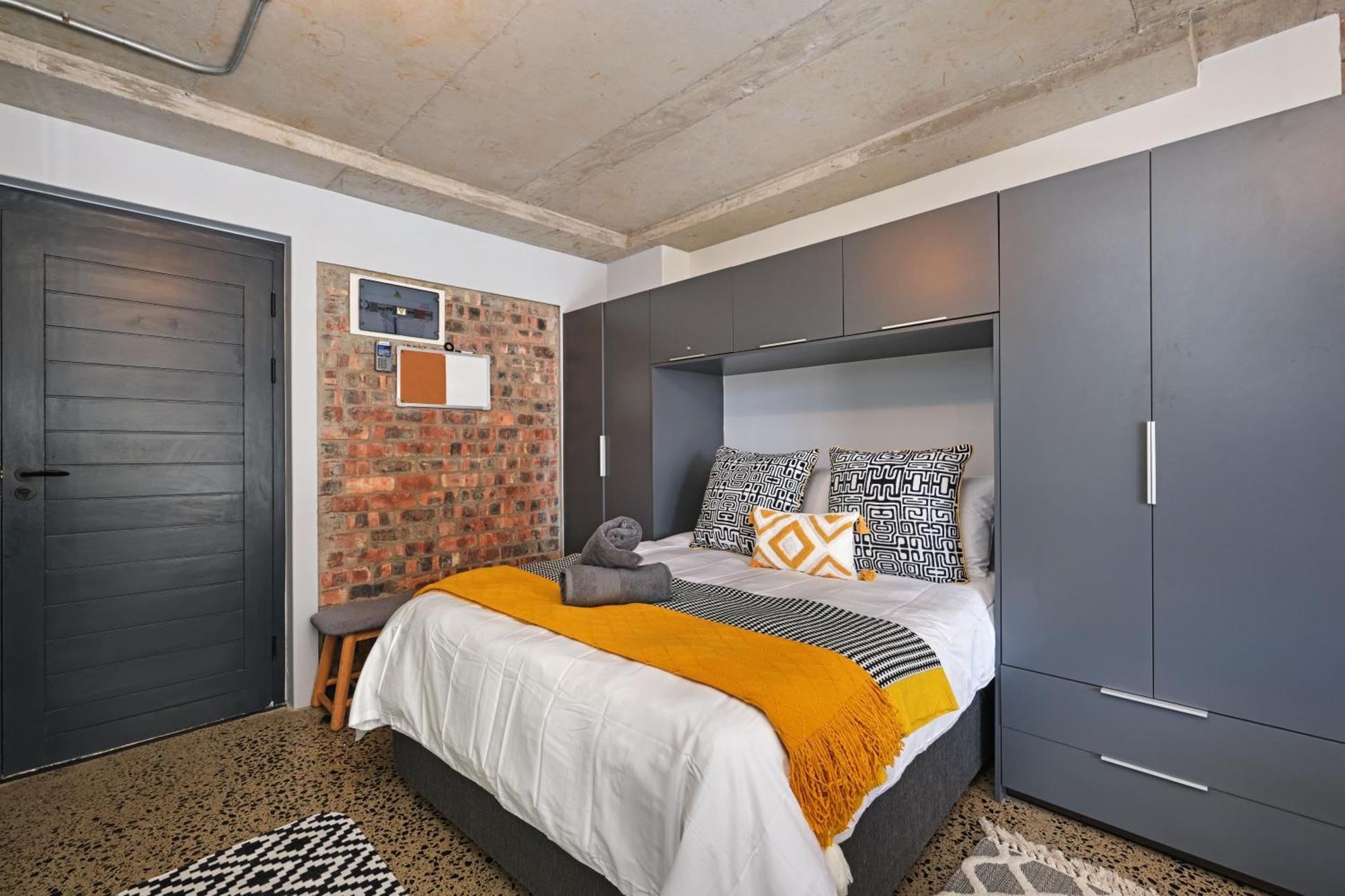 Apartment 3 Manhattan On Coral *
