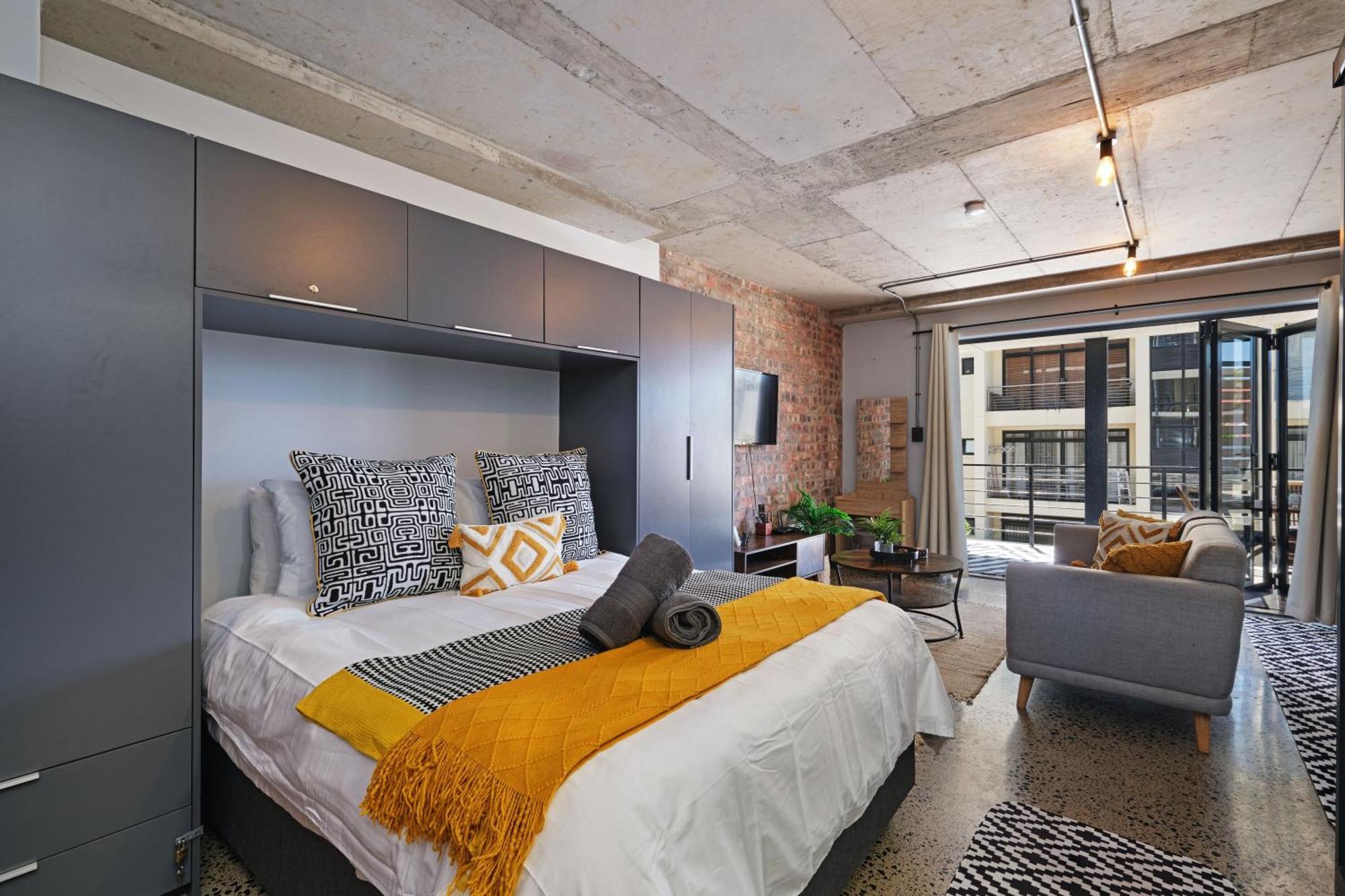 Apartment 3 Manhattan On Coral *